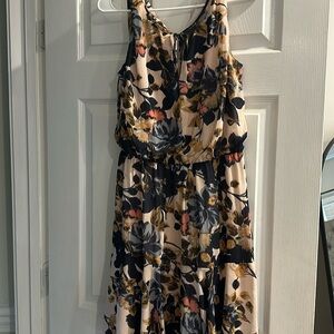 Flattering flower print cocktail dress